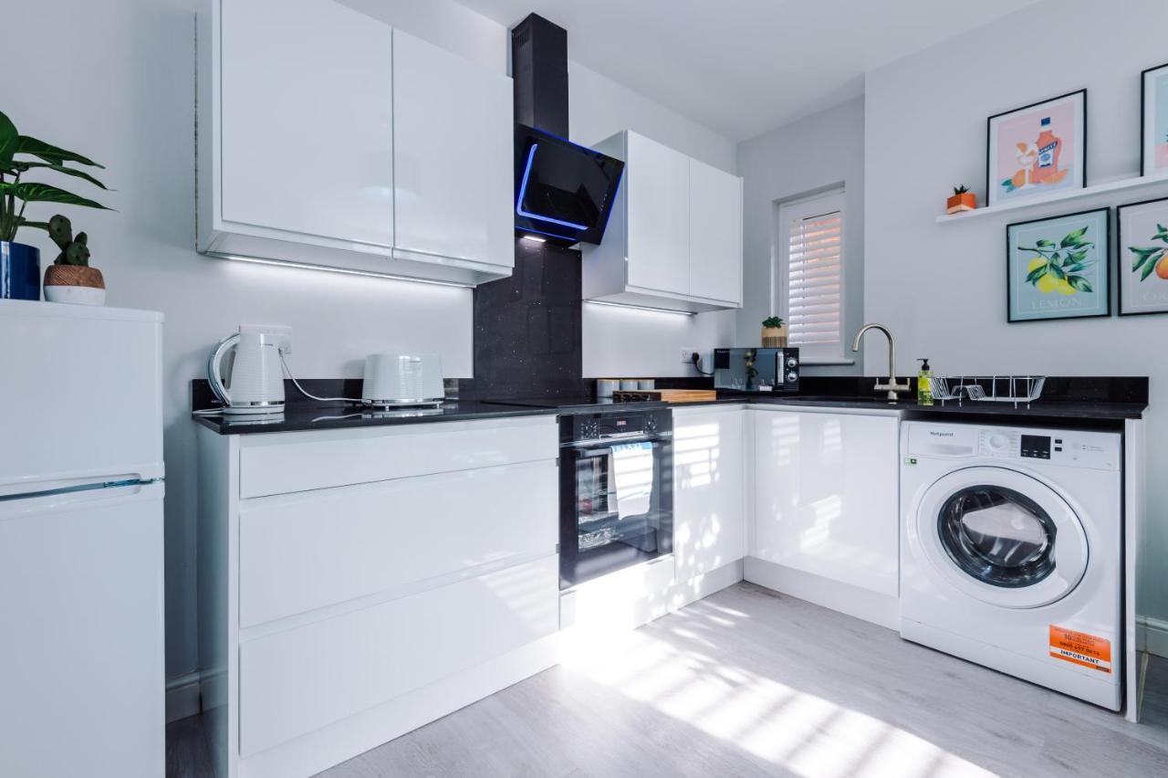 Beechwood Lodge Serviced Apartment Coventry Exterior photo