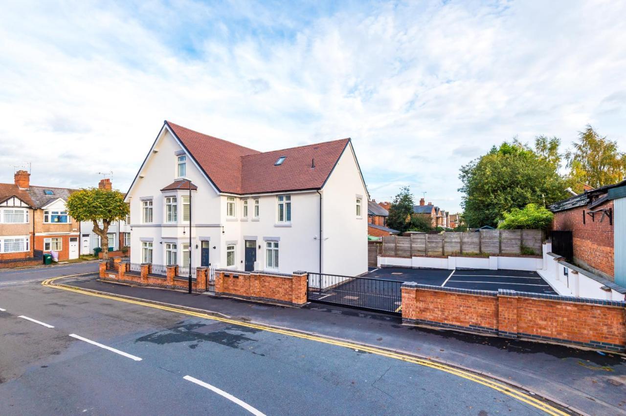 Beechwood Lodge Serviced Apartment Coventry Exterior photo